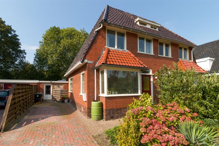 Beertsterweg 50 in Winschoten foto