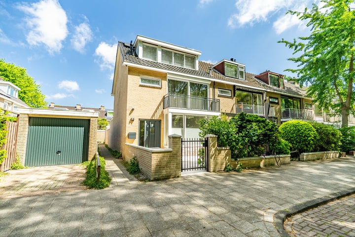 Beethovenlaan 92 in Leiden foto