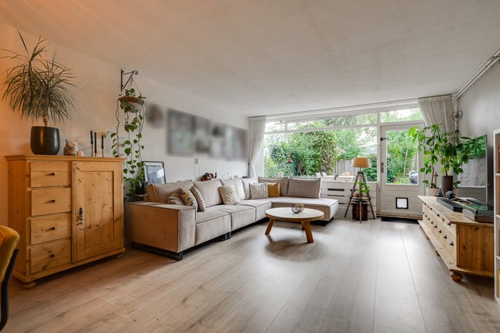 Beethovenrode 10 in Zoetermeer foto