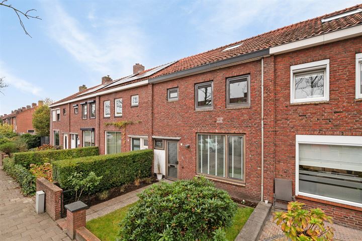 Begoniastraat 6 in Roosendaal foto