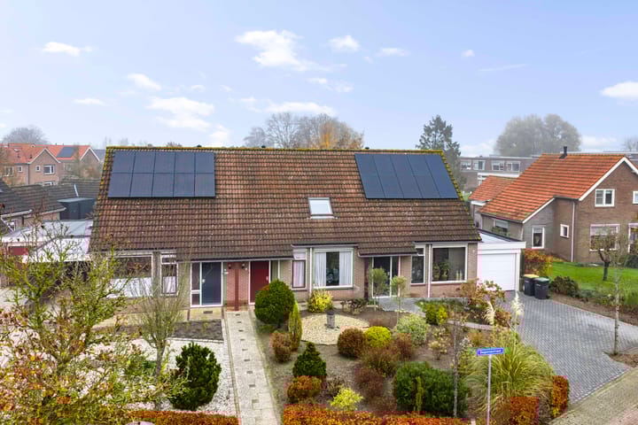 Begoniastraat 8 in Olst