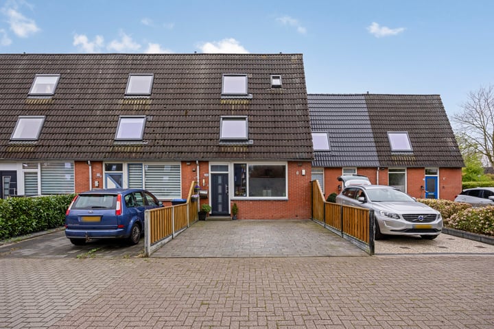 Bekemaheerd 28 in Groningen foto