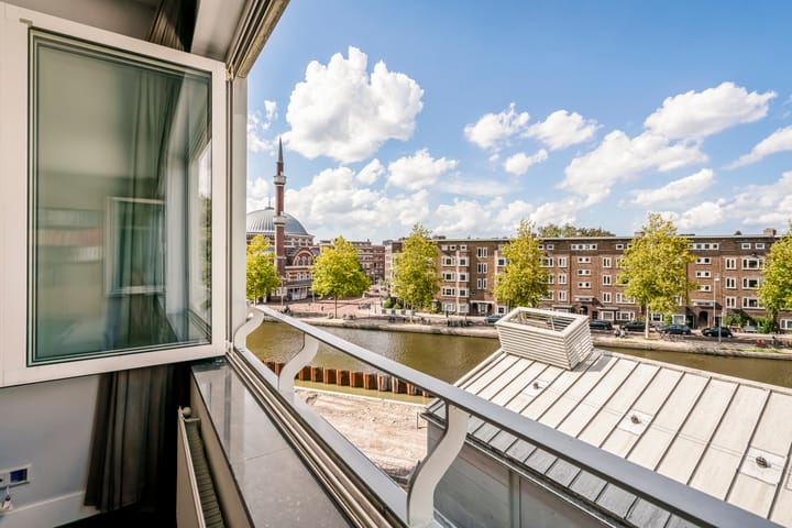 Bellamystraat 374B in Amsterdam foto