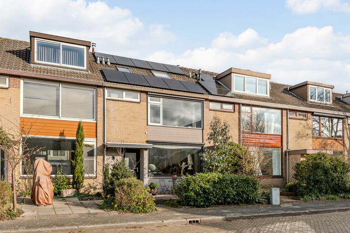 Belle van Zuylenlaan 30 in Amstelveen foto