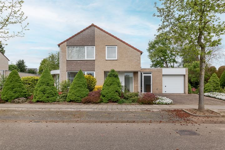 Bellefleurstraat 33 in Bunde foto