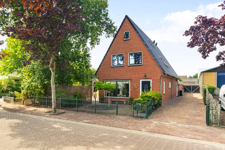 Belterlaan 16 in Hippolytushoef