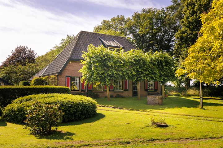 Belterweg 10 in Harfsen foto