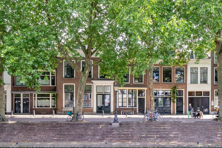 Bemuurde Weerd O.Z. 28E in Utrecht foto