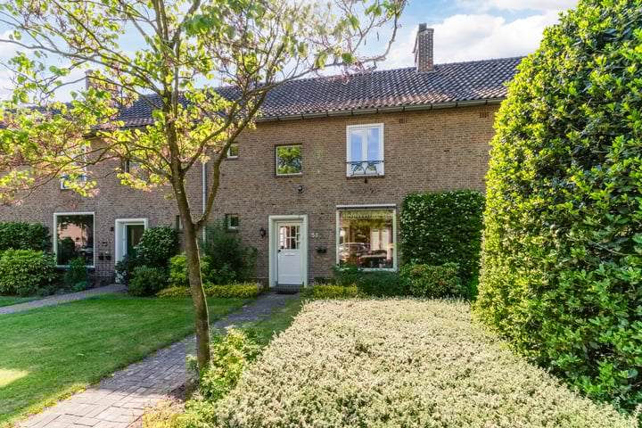 Beneden Beekloop 53 in Geldrop foto
