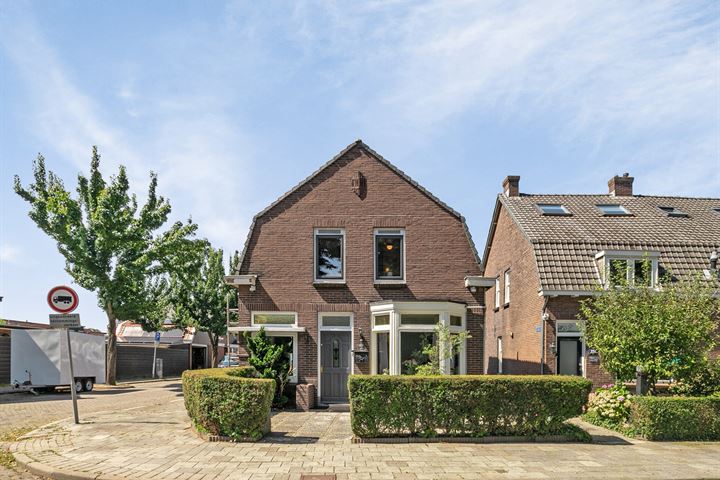 Benedenrijweg 249 in Ridderkerk foto