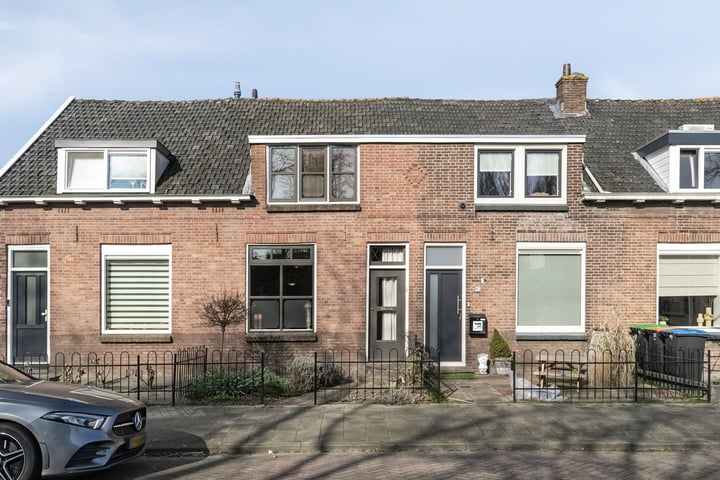 Benedenrijweg 95 in Ridderkerk foto
