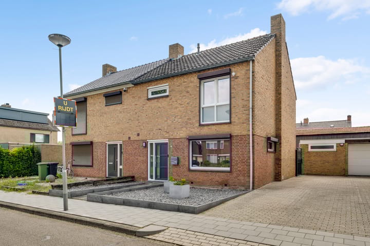 Foto van woning Benedictastraat 18, Thorn