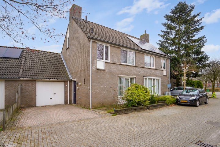 Benedictijnenborch 31 in Rosmalen foto