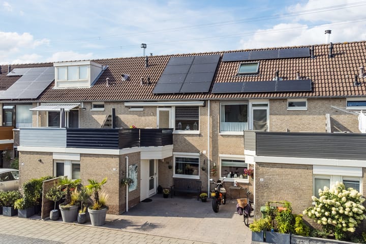 Bennebroekstraat 22 in Zaandam foto