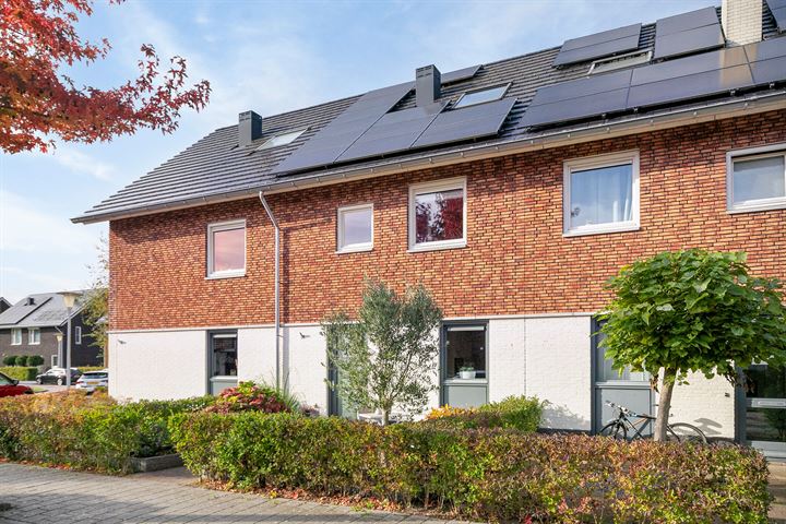 Benthuislaan 48 in Zwolle foto