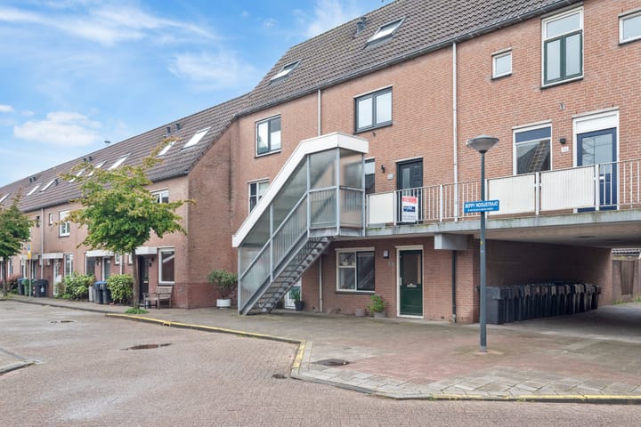Beppy Nooijstraat 36 in Leiden foto
