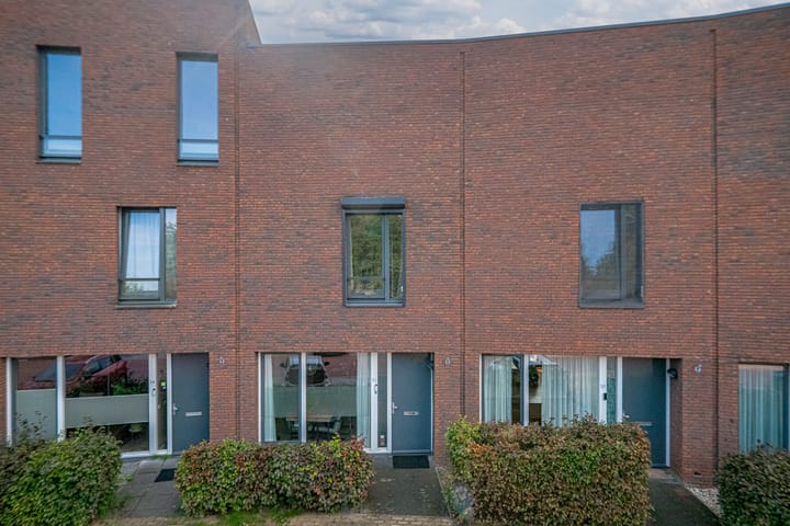 Berghallee 52 in Duiven foto