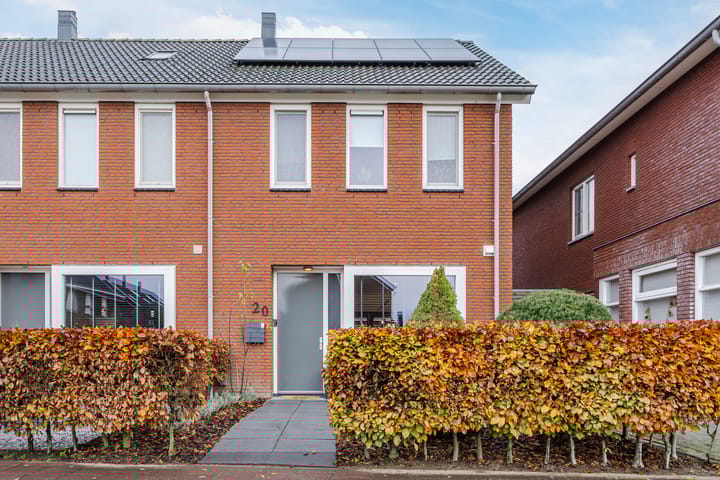 Bergmolen 20 in Loosbroek