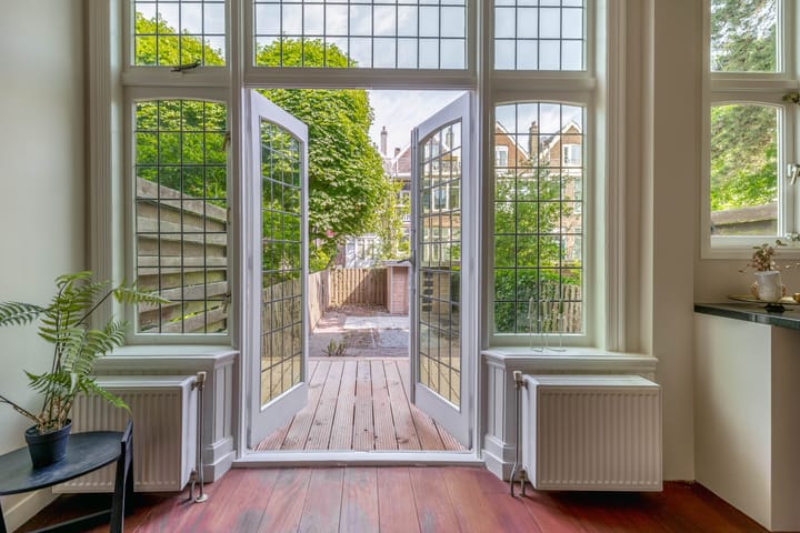 Bergselaan 166A in Rotterdam foto