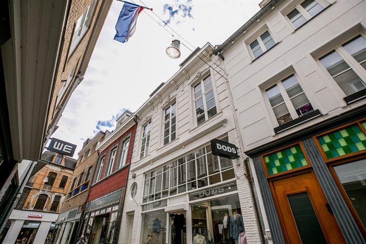 Bergstraat 5A in Roermond foto