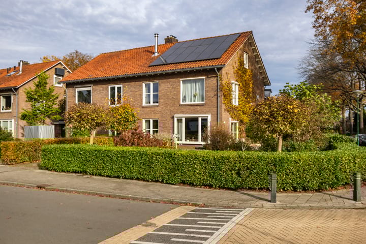 Bergweg 58 in Veenendaal foto