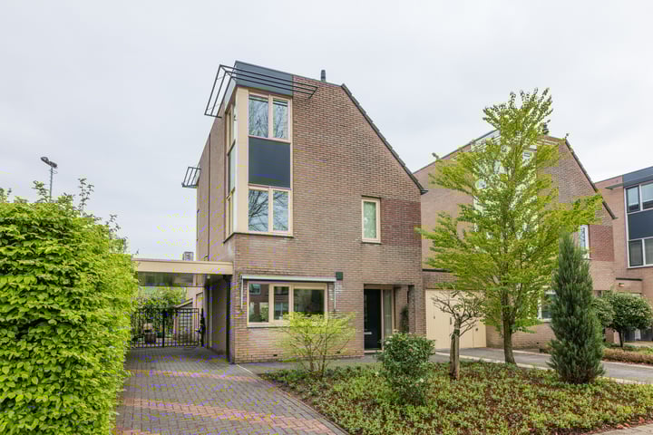 Beringstraat 28 in Enschede foto