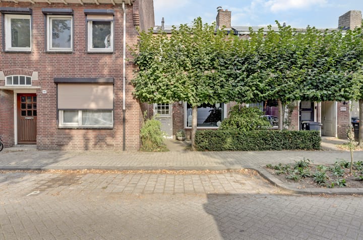 Berkdijksestraat 141 in Tilburg foto