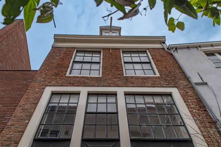 Berkenrodesteeg 17 in Haarlem foto
