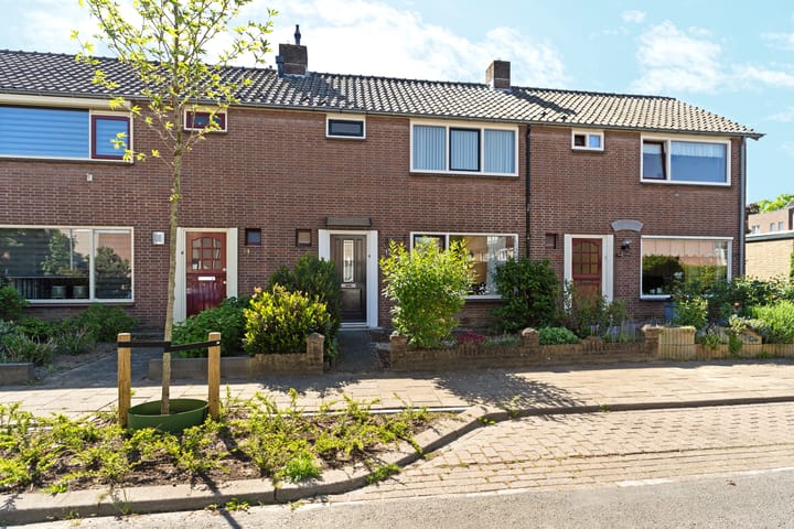 Berkenstraat 12 in Zevenaar foto