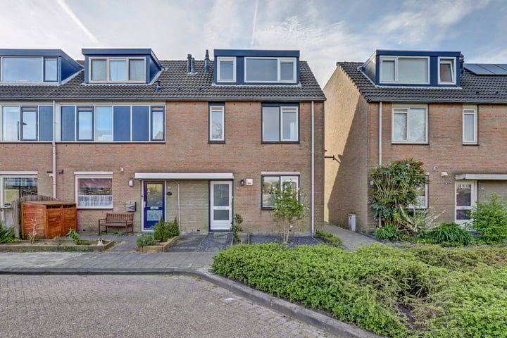 Bermudablauw 52 in Zoetermeer foto