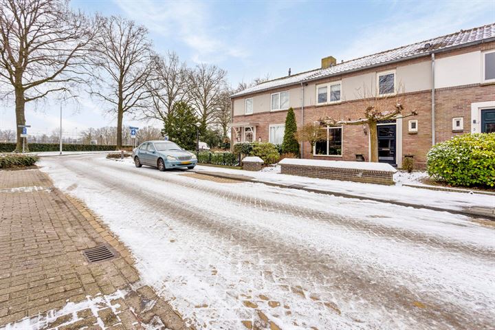 Bernard Beekmansstraat 3 in Best foto