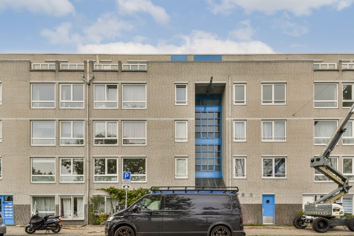 Bernard Shawsingel 172 in Amsterdam