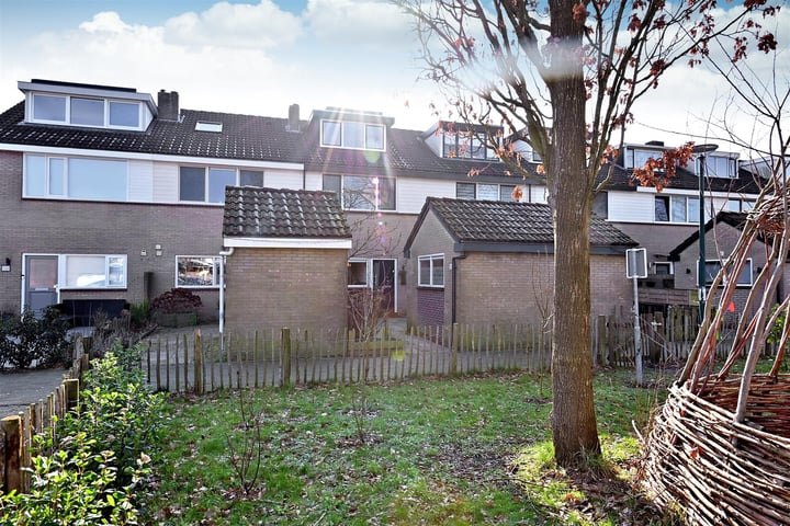 Bernard van Beeklaan 121 in Kortenhoef foto