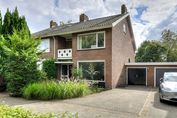 Bernhardlaan 13 in Etten-Leur foto