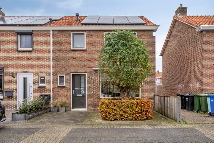 Bernhardstraat 26 in Terneuzen foto