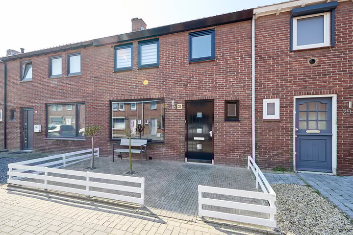 Foto van woning Bernhardstraat 31, Terneuzen