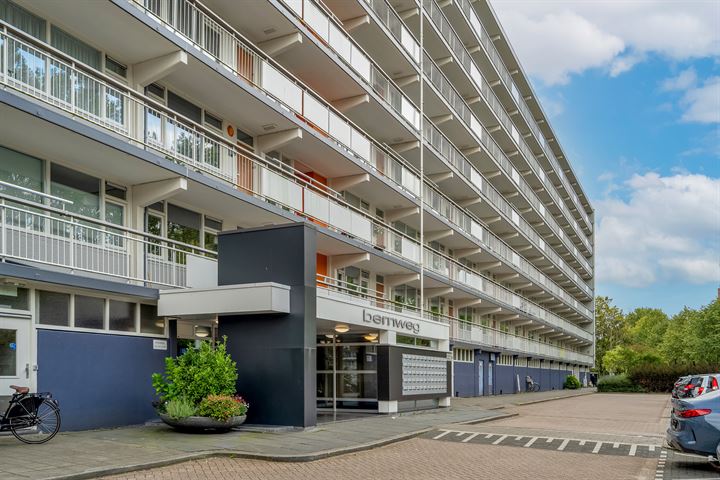 Bernweg 101 in Vlaardingen foto