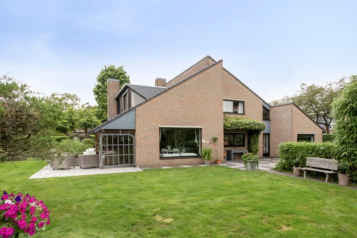 Besselaar 7 in Veghel foto