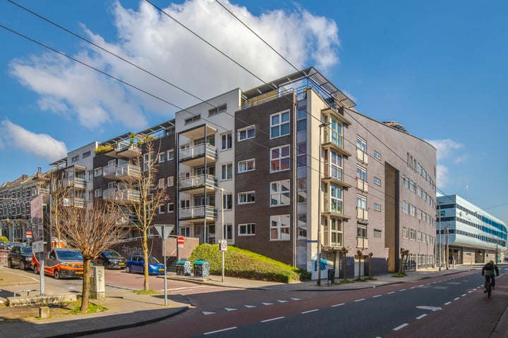 Betuwestraat 6-10 in Arnhem foto