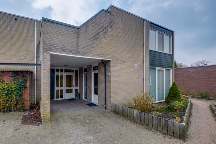 Beukenlaan 15 in Borculo