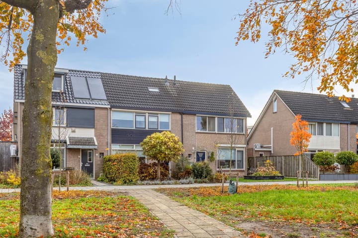 Beukenlaan 22 in Borculo