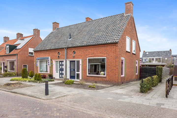 Beukenlaan 24 in Winschoten foto