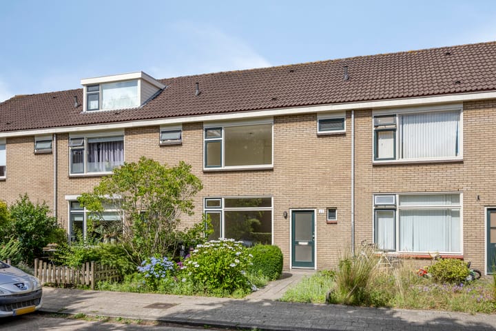 Beukenlaan 27 in Nijkerk