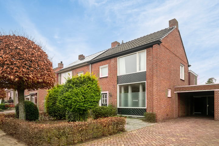Beukenlaan 39 in Leende foto