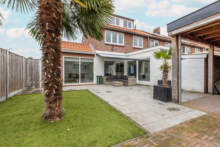 Beukenlaan 50 in Loosdrecht foto