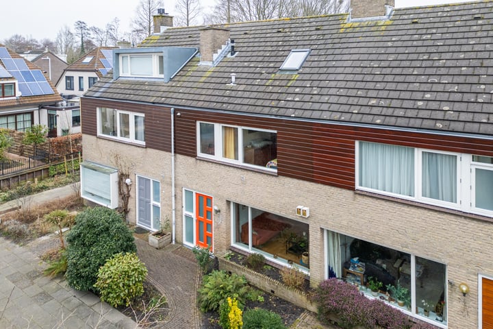 Beukenrode 366 in Voorhout foto