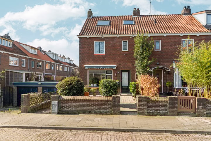 Beukstraat 30 in Nijmegen foto