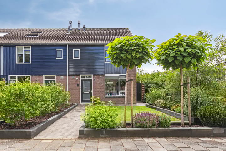 Beuzeveen 35 in Assen