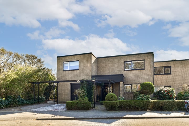Bevelandselaan 1 in Amstelveen foto