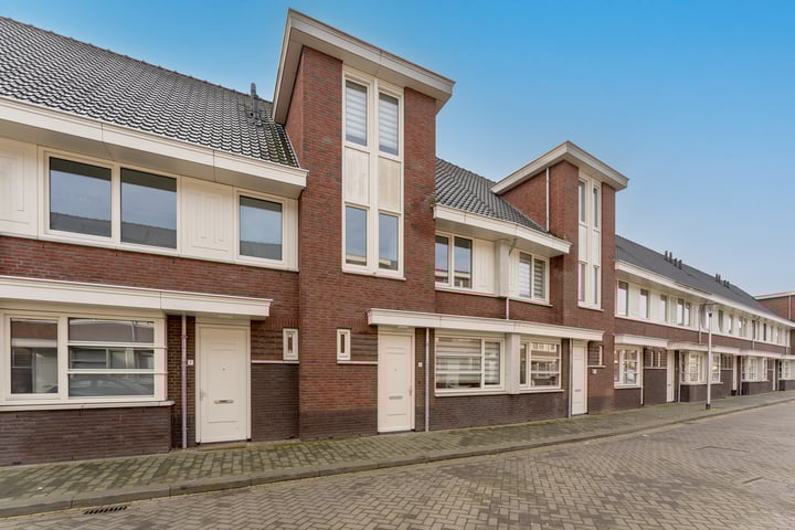 Beverstraat 9 in Helmond foto